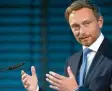  ?? Foto: S. Stache, dpa ?? Neu in den Top Ten der deutschen Poli tik: FDP Chef Lindner.