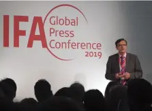  ??  ?? ◀◀ The four TV brands now under Skyworth; ◀ CEO Dr Norbert Kotzbauer presents the global launch of Metz blue at the IFA GPC 2019.