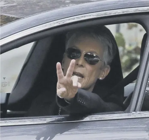  ??  ?? Jamie Lee Curtis leaves after the joint memorial for mother and daughter Hollywood ‘royalty’ Debbie Reynolds and Carrie Fisher