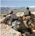  ?? Foto: imago ?? Gefährlich­es Land: Afghanisch­e Soldaten im Kampf mit den Taliban.