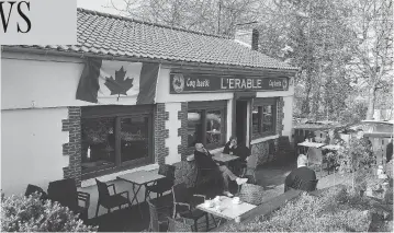  ?? PHOTOS: MATTHEW FISHER ?? Le Café L’Érable has been a home away from home for Canadian pilgrims visiting the Vimy Memorial since artisans and labourers used it as a canteen while building the towering monument between 1925 and 1936.