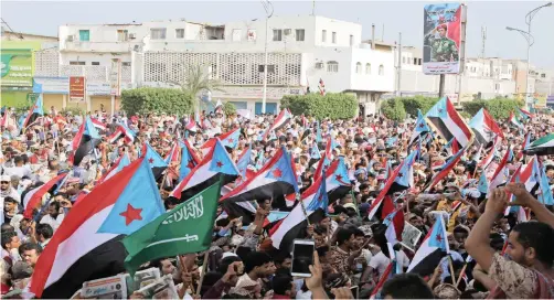  ??  ?? SUPPORTERS of Yemen’s UAE-backed southern separatist­s march during a rally in the southern port city of Aden, Yemen, yesterday.