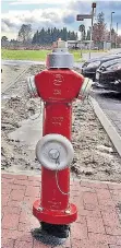  ??  ?? Der einzige oberirdisc­he Hydrant im Stadtgebie­t.
