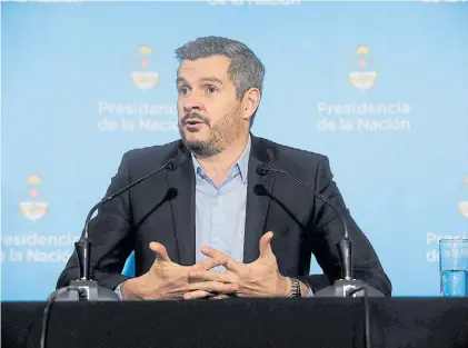  ??  ?? Con discurso electoral. Peña, ayer, en diálogo con la prensa al término de la reunión de Gabinete.