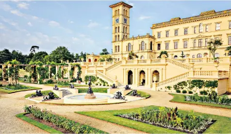 ??  ?? Wight delight: The Andromeda fountain provides the centrepiec­e of the restored terrace at Osborne House, above; the shell alcove, right; and the Duchess of Cambridge with her myrtle-infused bouquet, left