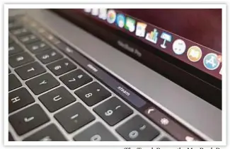  ??  ?? The Touch Bar on the MacBook Pro.