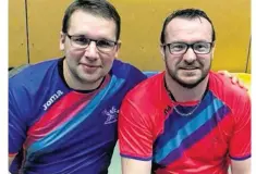  ??  ?? Guillaume Chesnel et Jérôme Catherine, vainqueurs en double dans la catégorie D8/D9.