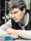  ?? Foto: Falcon ?? Hlavní roli výborného řidiče hraje Ansel Elgort.