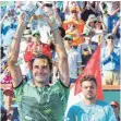  ?? FOTO: IMAGO ?? Wieder vorne: Roger Federer (hinten Stan Wawrinka).