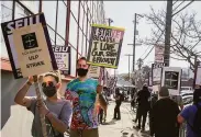  ?? Brontë Wittpenn / The Chronicle ?? California College of the Arts students join staff in protesting CCA labor practices and wages Tuesday.