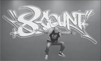  ?? GRAHAM HUGHES THE GAZETTE ?? Choreograp­her Steve Bolton, at 8 Count Dance Complex in Dollard des Ormeaux: Though Bolton received no formal training, he has now taught, danced and judged all over the world, and 8 Count has produced some of the most exciting urban dancers in Canada.