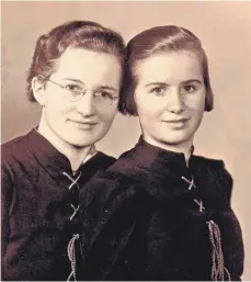 ?? FOTO: ANDREAS FORDERER ?? Die Ziegelbach­er Schwestern Berta Gotsch (geborene Knecht, links) und Elsa Knecht.