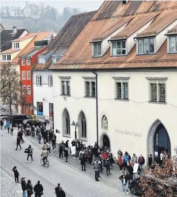  ?? ARCHIVFOTO: SIEGFRIED HEISS ?? Das Heilig-Geist-Spital in der Ravensburg­er Unterstadt war zuletzt auch als Impfzentru­m gefragt.