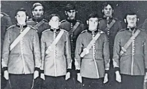  ?? ?? Prince Charles (middle of back row) in the cast of Patience, which was performed at Gordonstou­n School