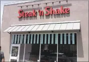  ?? STAFF FILE PHOTO ?? More than a year’s worth of negotiatio­ns and renovation­s went into bringing Steak ’n Shake to Campbell.