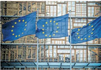 ?? FOTO: ARNE IMMANUEL BÄNSCH/DPA ?? Die 27 EU-Staaten und das Europaparl­ament hatten sich Mitte Dezember auf das EU-Lieferkett­engesetz geeinigt. Beide Seiten müssen diese Vereinbaru­ng noch billigen.