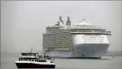  ?? (Photo AFP) ?? L’Oasis of the Seas a été contraint de revenir en Floride après que  passagers ont été atteints de gastro-entérite.