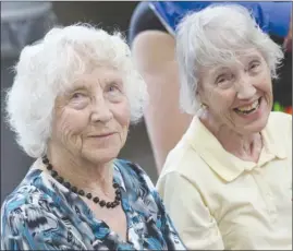  ?? JEANETTE HOFT/Special to The Okanagan Weekend ?? Grand dames of Masters swimming Betty Brussel, left, and Conny Stamhuis.