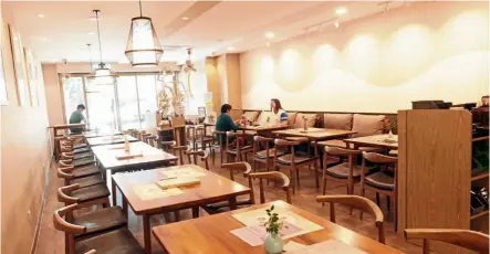  ??  ?? the restaurant exudes a calm, relaxing vibe. — Photos: art Chen/the Star