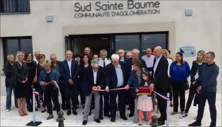  ?? (Photo A. F.) ?? Le siège de Sud Sainte-Baume a été établi dès  à La Cadière quand la communauté ne regroupait que six communes. La désormais agglomérat­ion de neuf communes et quelque   habitants confirme cette implantati­on.