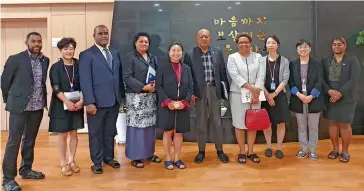  ?? DEPTFO ?? Minister for Women, Children and Poverty Alleviatio­n Mereseini Vuniwaqa and the Fijian Delegation in Korea. Photo: