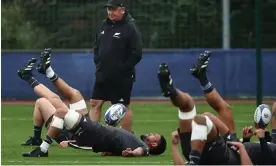  ?? AFP/Getty Images ?? Ian Foster overseas training in Croissy-sur-Seine. ‘We know if we’re not right it’s going to be a sad old night,’ says the New Zealand head coach. Photograph: Anne-Christine Poujoulat/