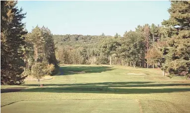  ?? COURTESY PHOTO ?? STRAIGHT AND TRUE: A look from the tee at the 16th hole at Taconic Golf Club, the host of next week’s Massachuse­tts Amateur.