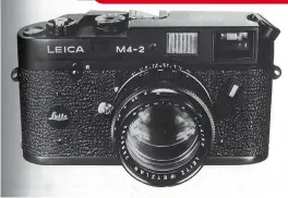  ??  ?? Leica made in Kanada
Der Siegeszug der SLRs machte Leica schwer zu schaffen. Doch man war erfinderis­ch. Die M4-2 wurde zu günstigere­n Bedingunge­n in Kanada gefertigt.