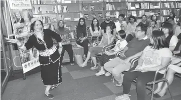  ??  ?? Graceful cultural dance performanc­e by Rigo Dawat from Ba Kelalan during a book reading in Bangsar, Kuala Lumpur.