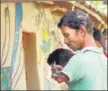  ??  ?? Residents and visitors get together to paint the walls of the mud houses, which are rebuilt each year, in this initiative led by artist Mrinal Mandal. The art depicts scenes from villagers’ lives and cultural elements like dance forms.