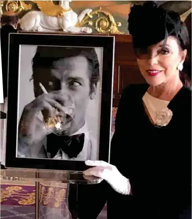  ??  ?? Old friend: Joan Collins with a classic image of Sir Roger Top left: The order of service