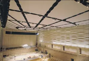  ?? Paul Buckowski / Times Union ?? Aviewofthe 1200 seat concert hall and the fabric ceiling in EMPAC while it was under constructi­on in September 2008.