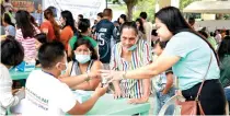  ?? CONTRIBUTE­D PHOTO ?? n The Presidenti­al Commission for the Urban Poor continues to help marginaliz­ed and underserve­d communitie­s through the PCUP Bayanihan para sa Bawat Maralita caravan.