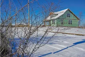  ?? AP PHOTO/JOSHUA A. BICKEL ?? A rebuilt home is under constructi­on Jan. 16 in Mayfield, Ky.