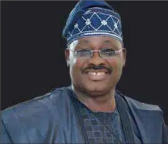  ??  ?? Ajimobi