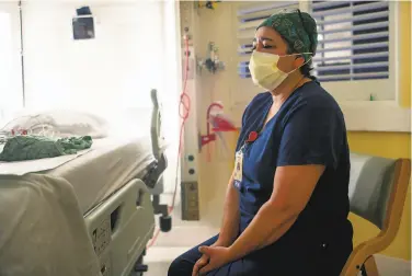  ?? Photos by Nic Coury / Special to The Chronicle ?? ICU nurse Sandra Martinez wrote an essay about the exhaustion of nurses working 16hour shifts.