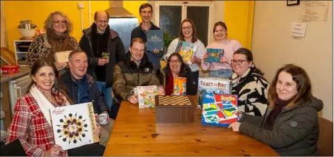  ?? PHOTOS: LEIGH ANDERSON ?? A group ready to kick off the the first board games night at Common Ground Bray.