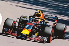  ??  ?? El Red Bull del holandés Max Verstappen