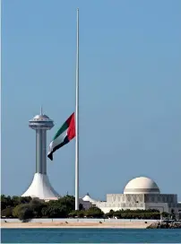  ?? Photo by Ryan Lim ?? The UAE flag flying half-mast on Thursday as the nation marks the Commemorat­ion Day. —