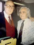  ??  ?? Federico Fellini e Pino Rinelli