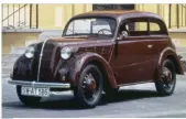  ??  ?? Nace el Kadett. Fue en 1936 y era un compacto con carrocería monocasco y tracción trasera.