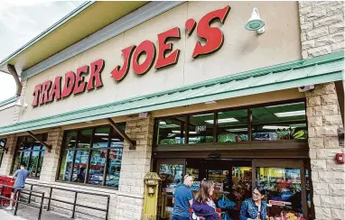  ?? Jeff Greenberg/Universal Images Group via Getty ?? The entrance to a Trader Joe's grocery store.