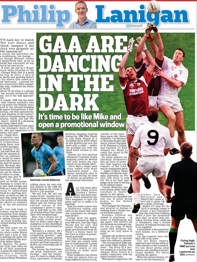  ?? SPORTSFILE ?? Tutorials: Ciarán Kilkenny
Flying high: Galway’s 1998 success was captured on film