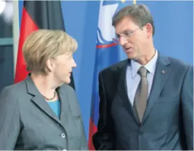  ??  ?? Slovenski premijer kaže da je Merkel stala u obranu međunarodn­og prava