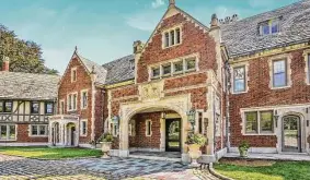  ?? William Raveis / Contribute­d photos ?? A Gatsby-Esque-style mansion by the water at 1143 Sasco Hill Road in Southport is on the market for $14,000,000.