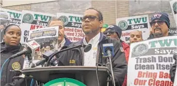  ?? CLAYTON GUSE/NEW YORK DAILY NEWS ?? Transport Workers Union Local 100 Vice President Nelson Rivera, (at a rally in Harlem) fought to save jobs and improve working conditions.