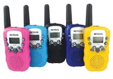  ??  ?? Walkie talkies