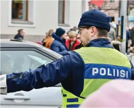  ?? FOTO: LINNEA DE LA CHAPELLE/SPT ?? Alla regionala polisenhet­erna med svenska som majoritets- och arbetssprå­k måste nu få tillräckli­ga resurser för att både förverklig­a och utveckla sin svensksprå­kiga service, anser Folktinget.