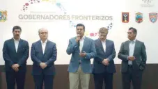  ??  ?? A la reunión de gobernador­es fronterizo­s asistieron los mandatario­s de Chihuahua, Morelos, Tamaulipas, Chihuahua, Baja California y Nuevo León.