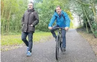  ?? Mike Frisbee Photograph­y ?? ●●Coun David Meller with Chris Boardman, Greater Manchester’s Cycling and Walking commission­er